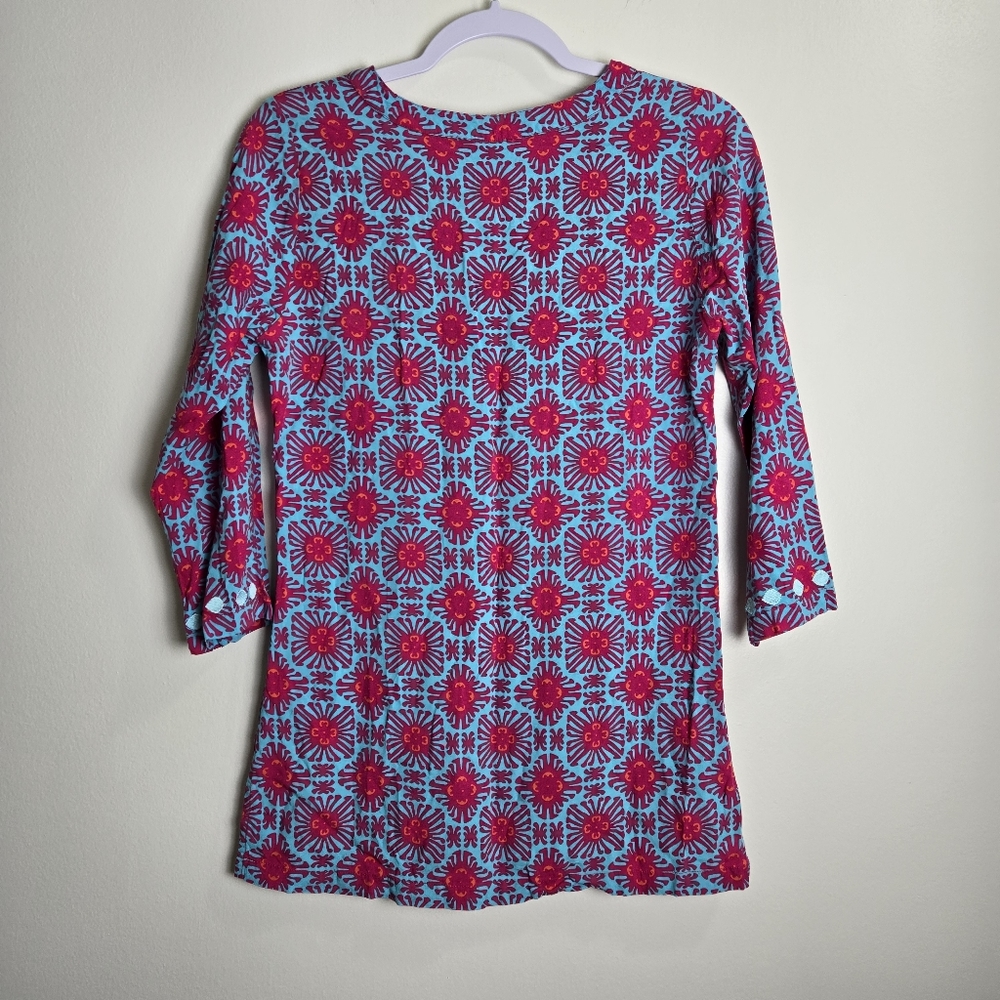 ESCAPADA LIVING Geometric Embroidered Vibrant V neck 3/4 Sleeve Top XS - Picture 3 of 10